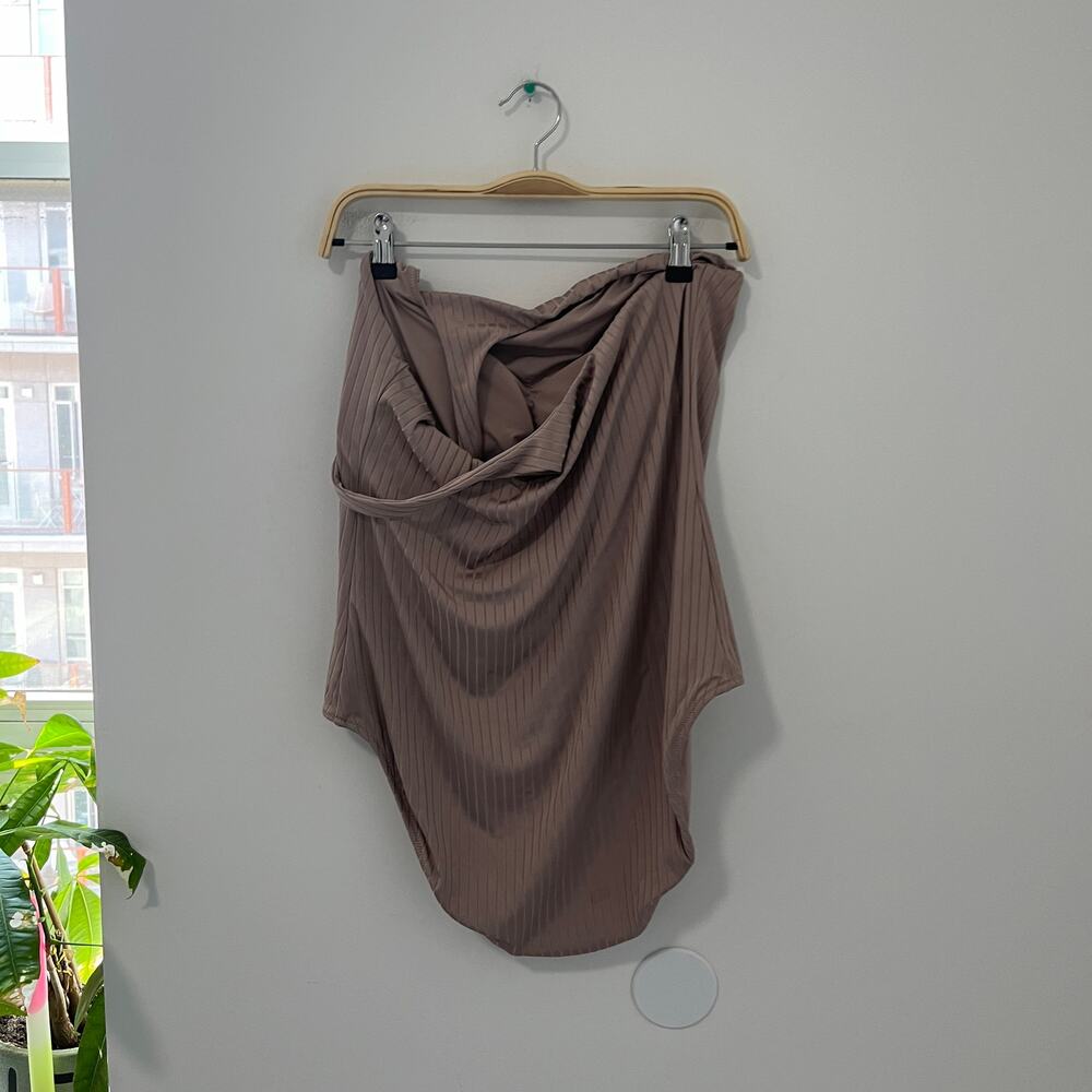 NEW Aerie Ribbed Shine One Shoulder One Piece Bathing Suit Size XXL - Picture 5 of 8